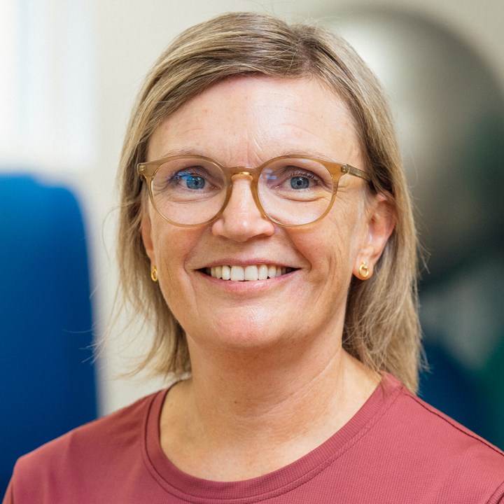 Anne Mette Fisker, Klinikejer
